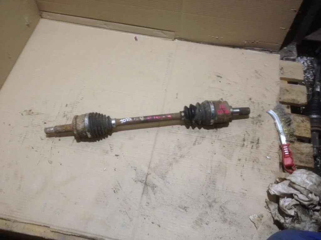 Полуось передняя левая Kia RIO 3 UB, QB