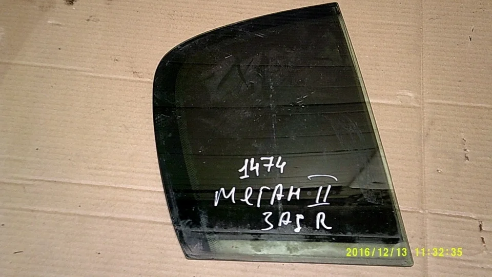 Стекло двери задней правой форточка Renault Megane 2