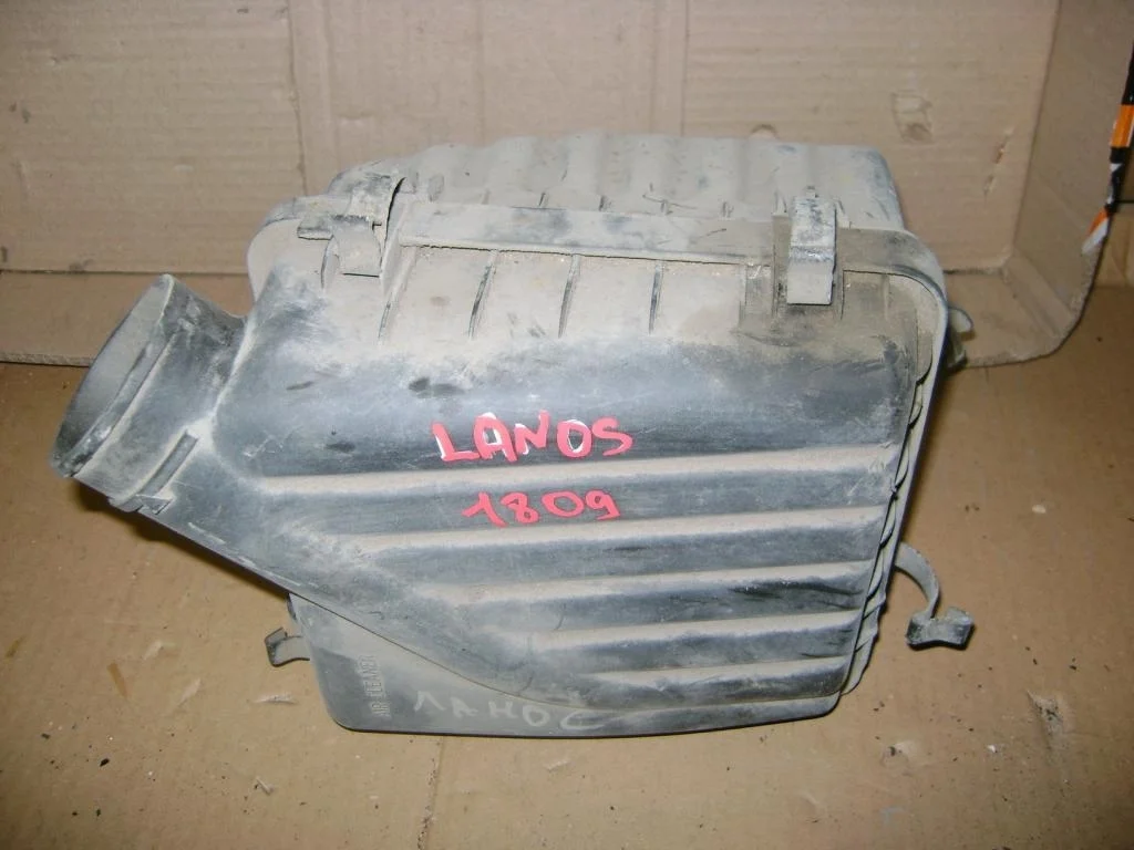 Корпус воздушного фильтра Chevrolet Lanos T100
