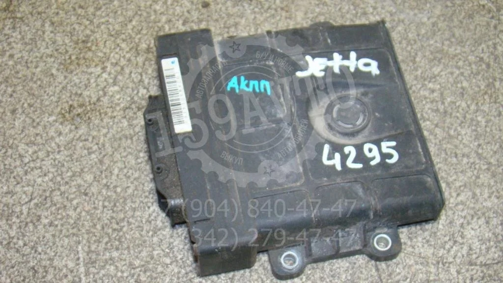 Блок управления акпп Volkswagen Jetta 2009 (A5)