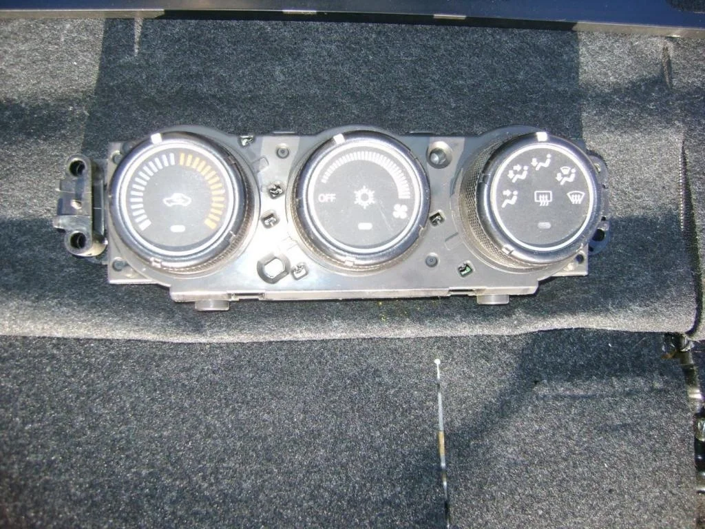 Блок управления отопителем (печкой) Mitsubishi ASX 2010