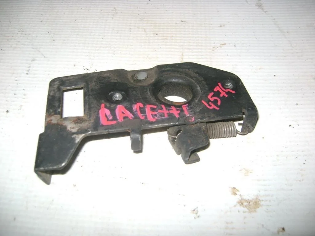 Замок капота Chevrolet Lacetti 2007 (J200)