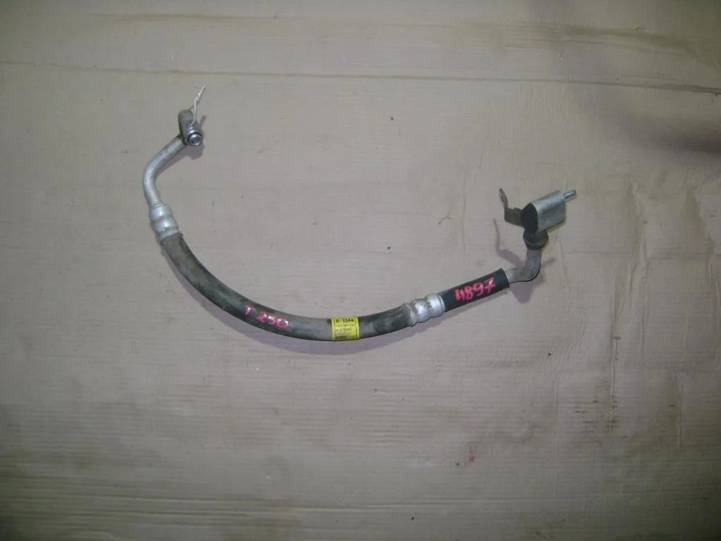 Трубка кондиционера Chevrolet Aveo 2009 T250, T255