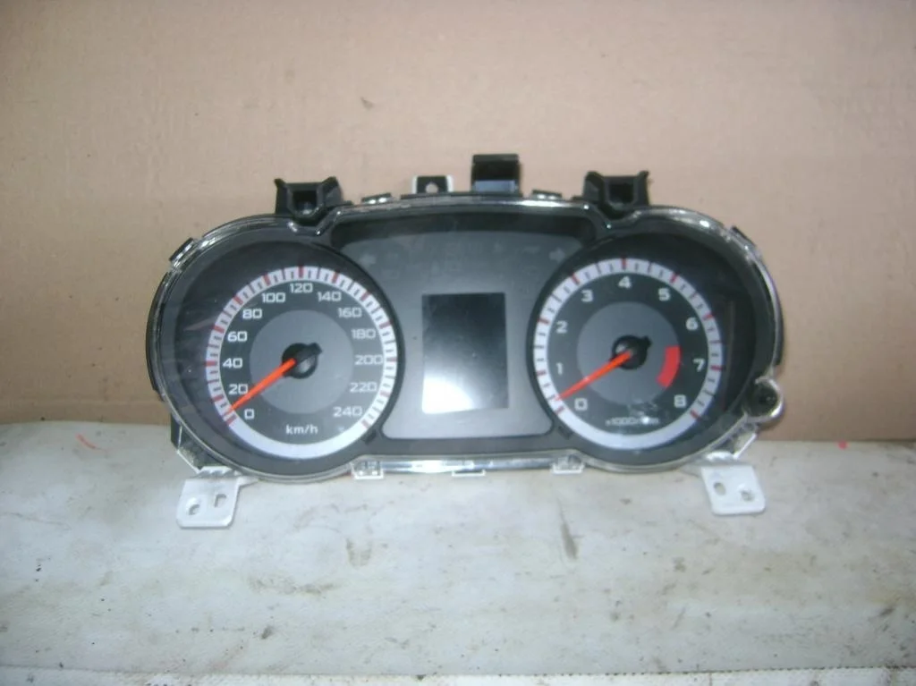 Панель приборов Mitsubishi Lancer 10 (CY)