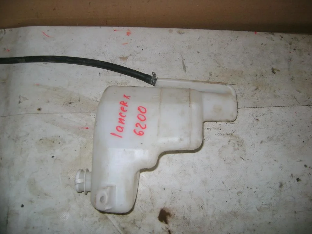 Бачок расширительный Mitsubishi Lancer 10 (CY)