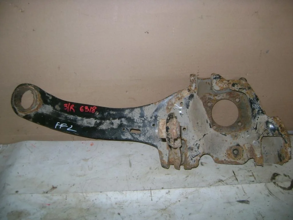 Рычаг задний продольный правый Ford Focus 2007 Mk2