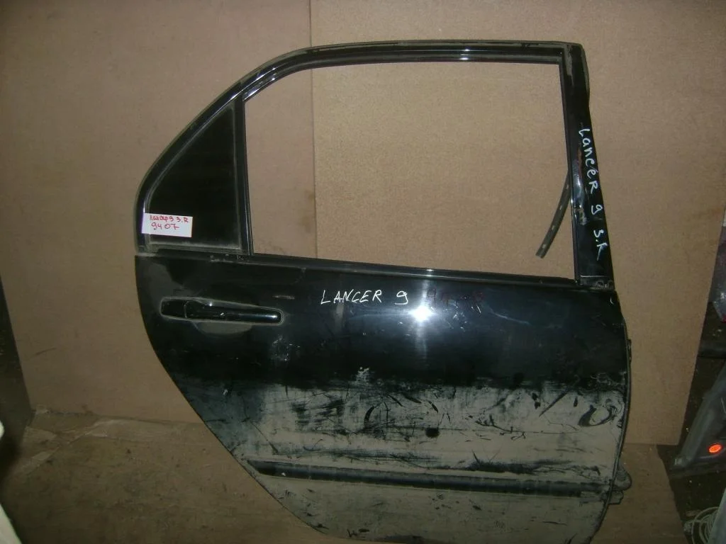 Дверь задняя правая Mitsubishi Lancer 9 (CS)