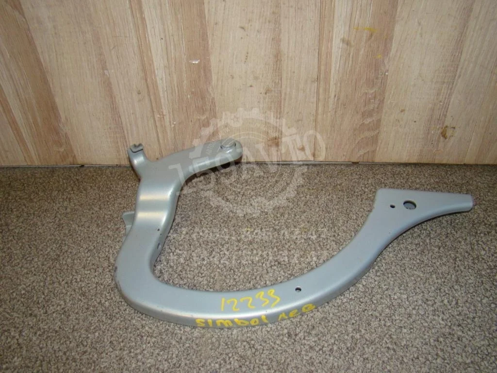 Петля крышки багажника Renault Symbol 2004 1