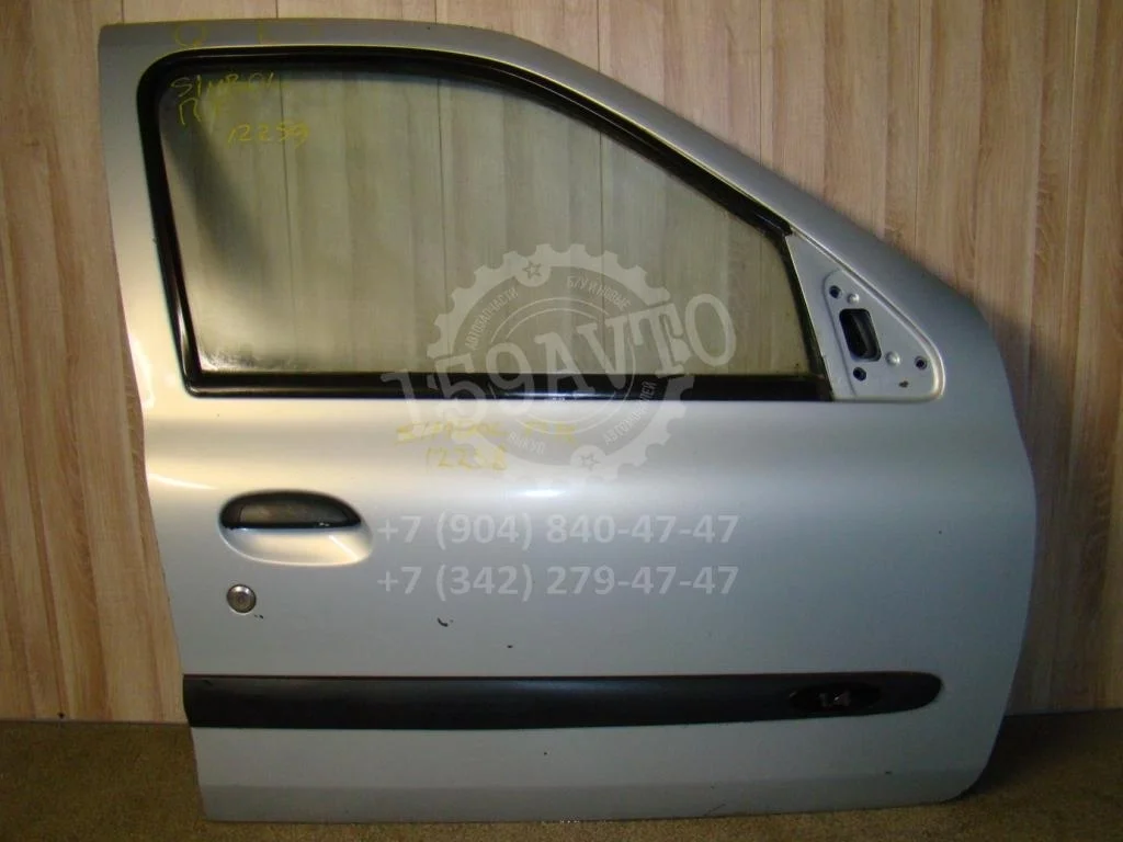 Дверь передняя правая Renault Symbol 2004 1