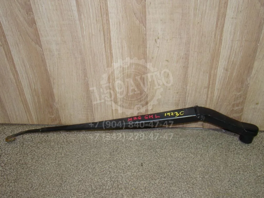 Поводок стеклоочистителя передний левый Mazda 6 GH