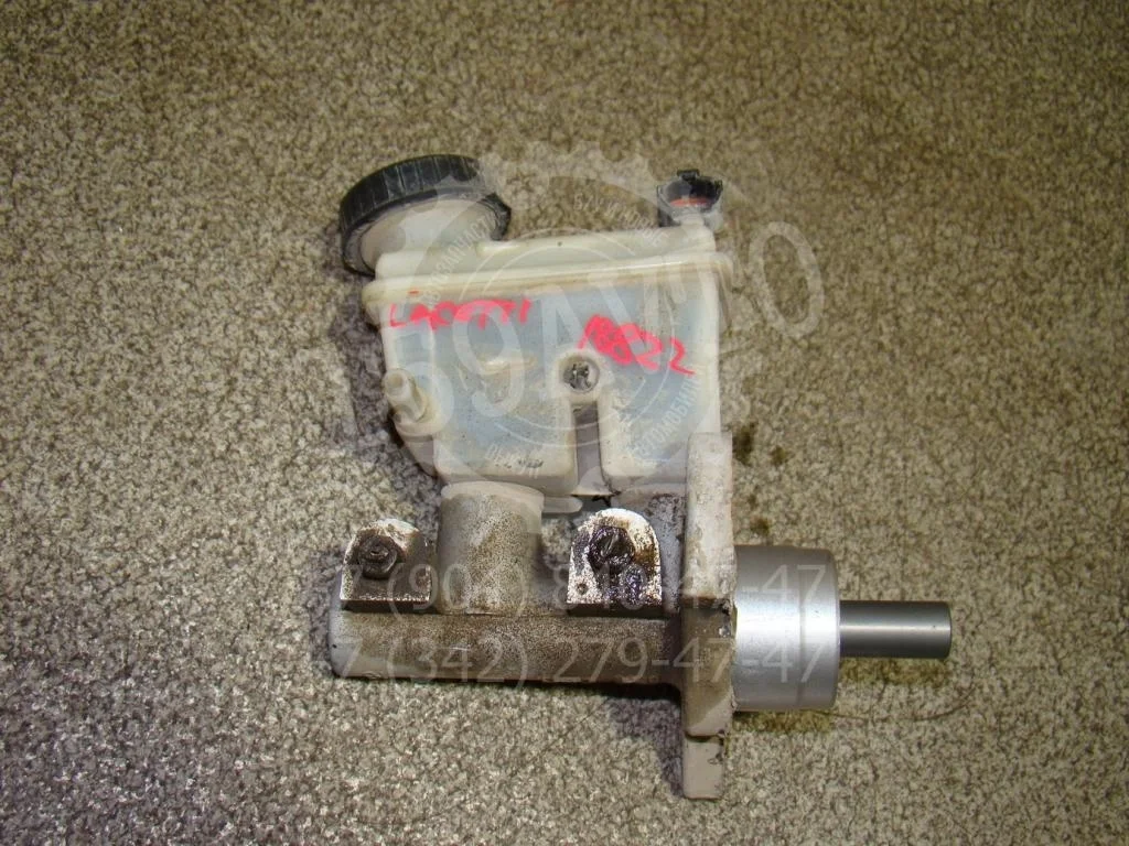 Цилиндр тормозной главный Chevrolet Lacetti J200