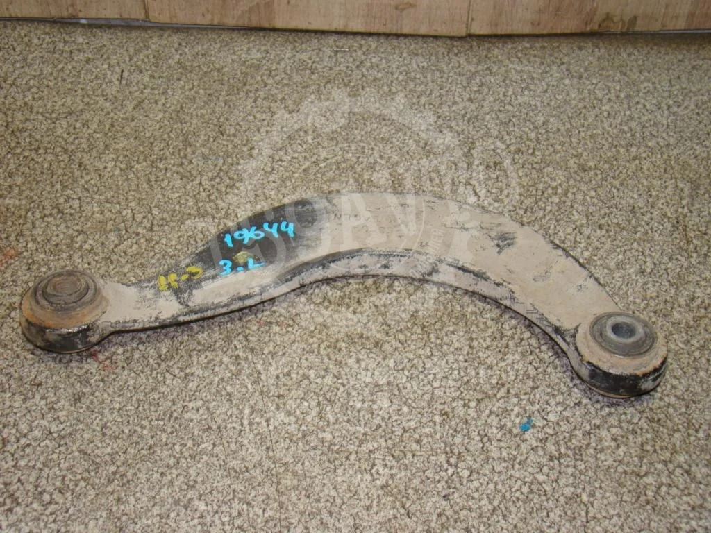 Рычаг задний верхний Ford Focus 3