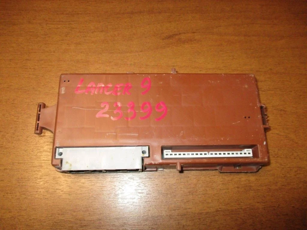 Блок комфорта Mitsubishi Lancer 9 (CS)