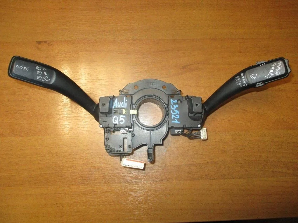 Переключатель подрулевой сборе Audi Q5 8R