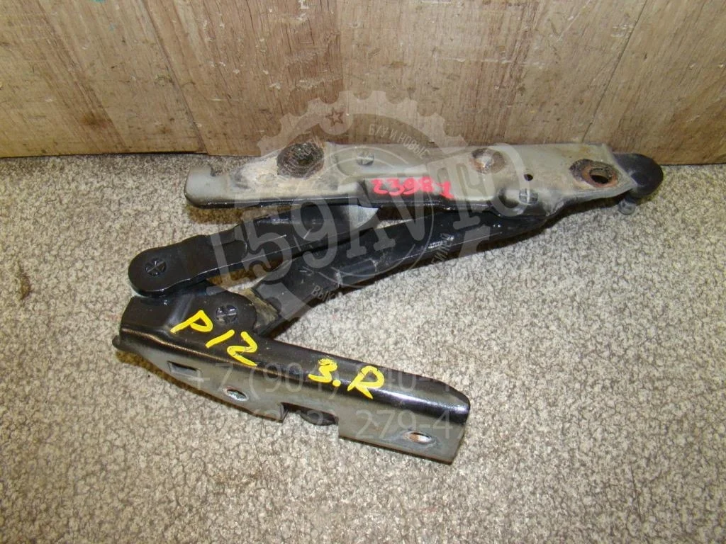 Петля крышки багажника Nissan Primera (P12)