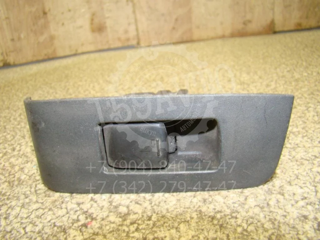 Кнопка стеклоподъемника Nissan X-Trail T31
