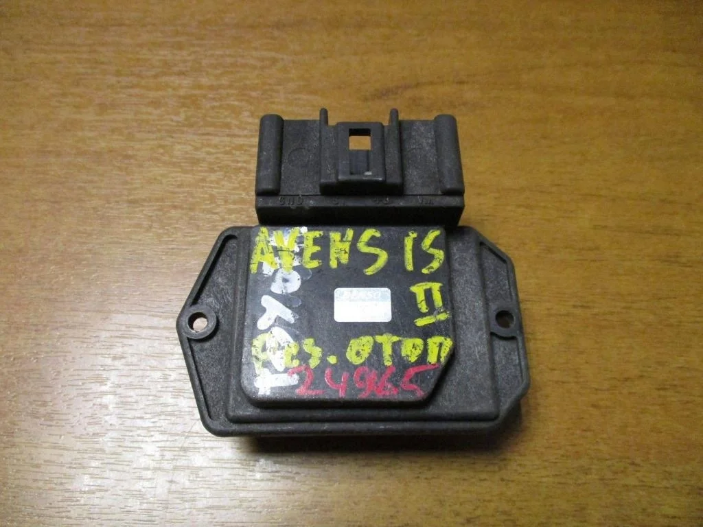 Резистор отопителя Toyota Avensis 2 T250