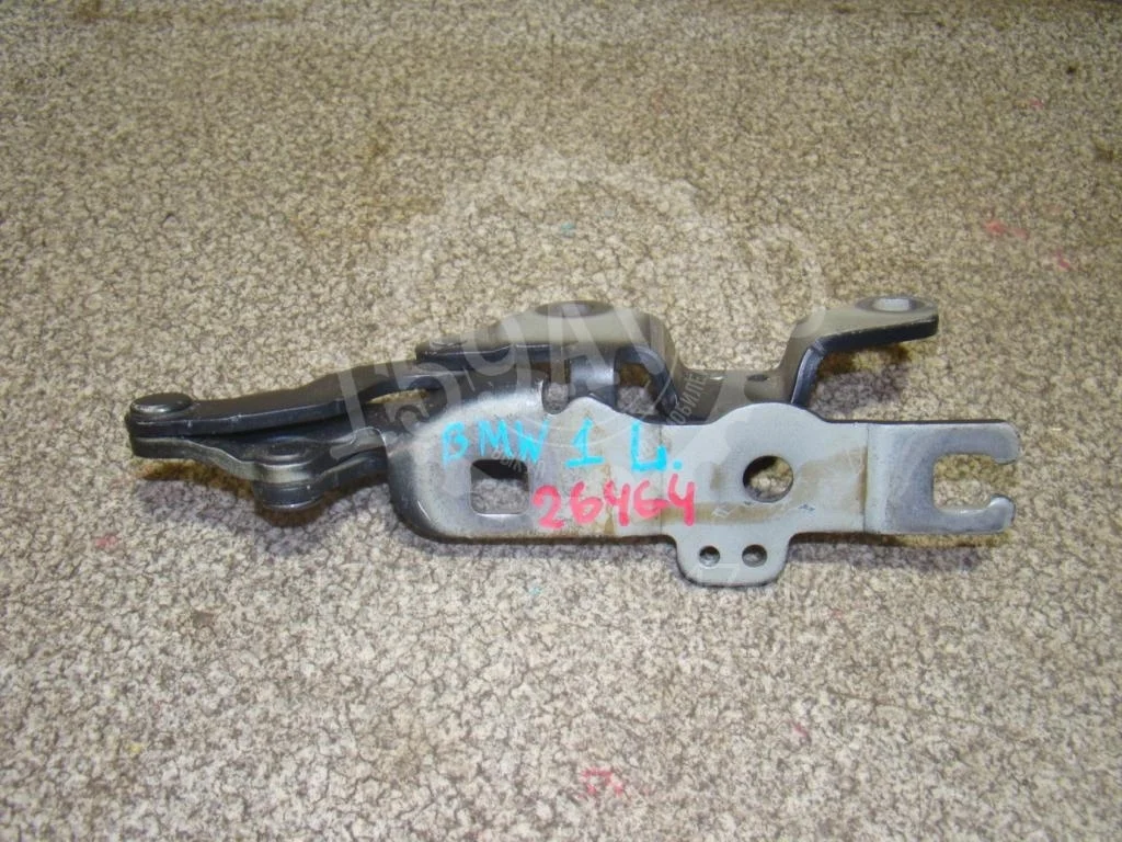 Петля капота левая BMW 1-Series E81, E82, E87, E88