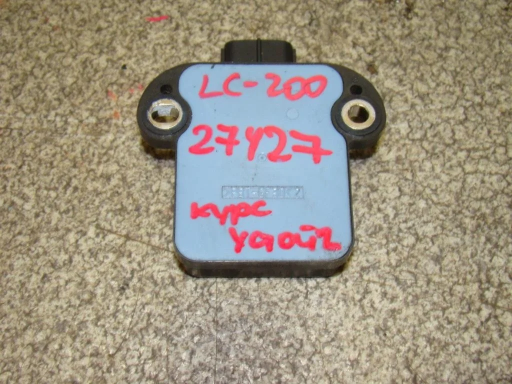 Датчик курсовой устойчивости Toyota Land Cruiser 2008