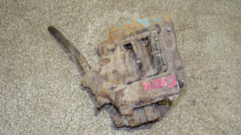 Суппорт задний левый Lexus IS250 XE20