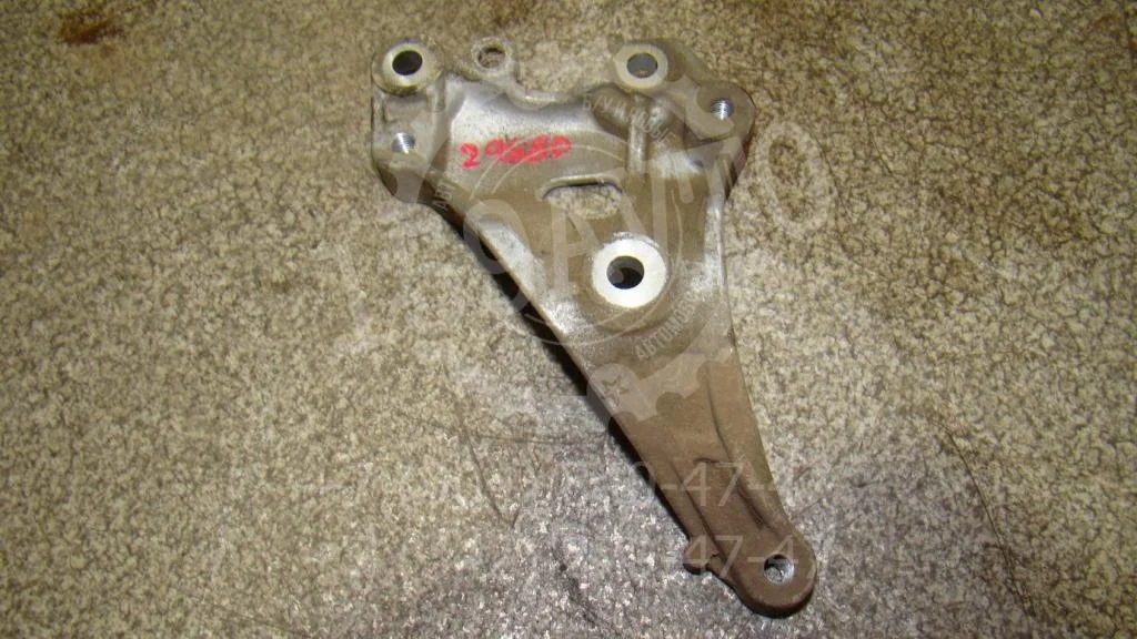 Кронштейн кондиционера Peugeot 308 T7