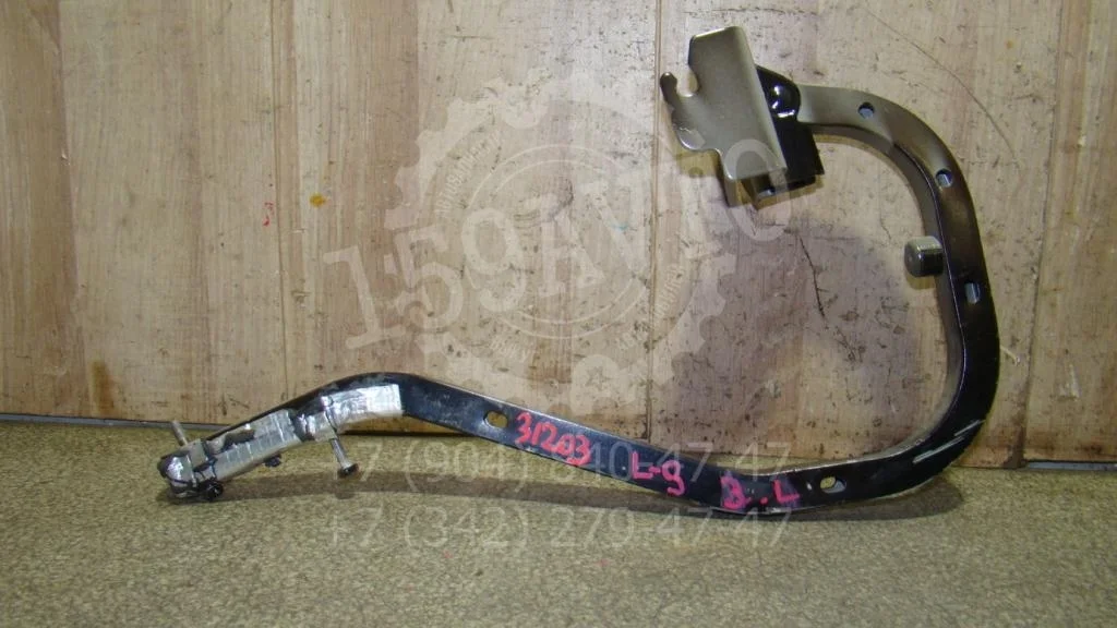 Петля крышки багажника Mitsubishi Lancer 9 2006 (CS)