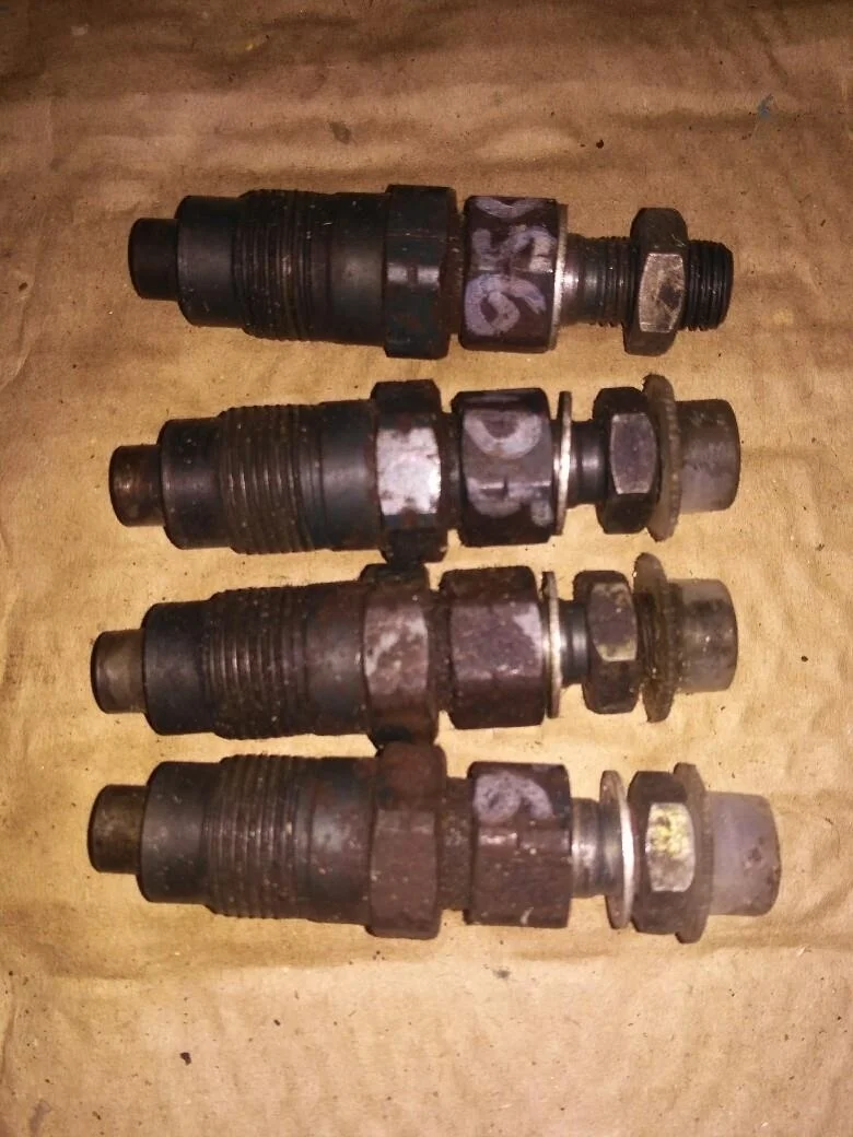 Б.у. форсунка топливная MITSUBISHI L200 K74T MITSUBISHI L200 K74T