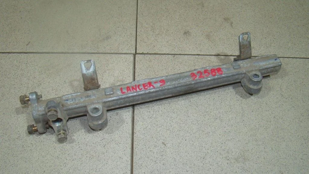 Рейка топливная (рампа) Mitsubishi Lancer 9 2006 (CS)