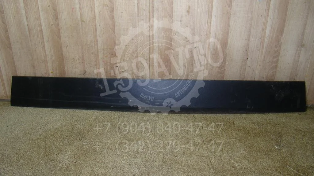 Накладка двери багажника Land Rover Discovery 2006 (L319)