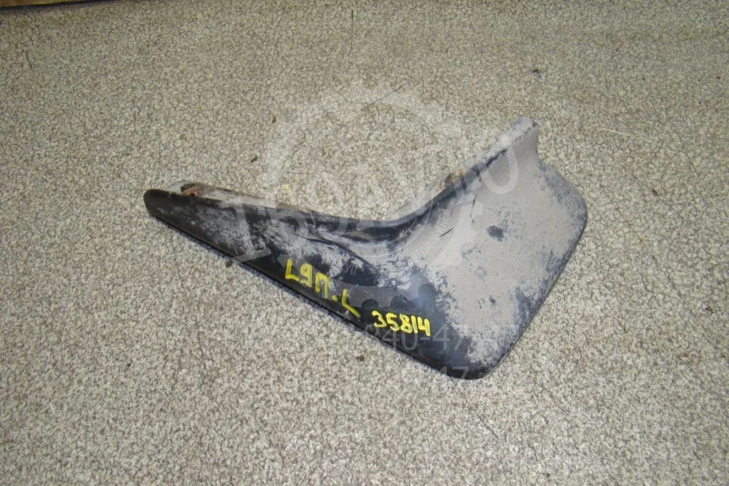 Брызговик передний левый Mitsubishi Lancer 9 CS