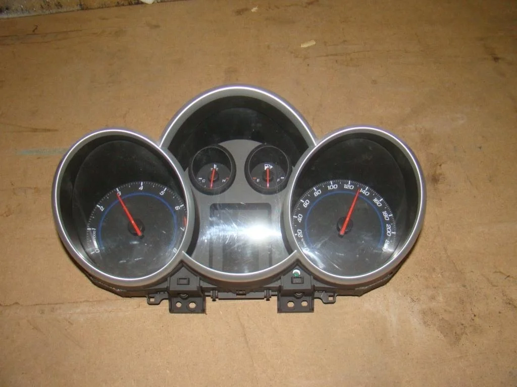 Панель приборов Chevrolet Cruze 2012 J300