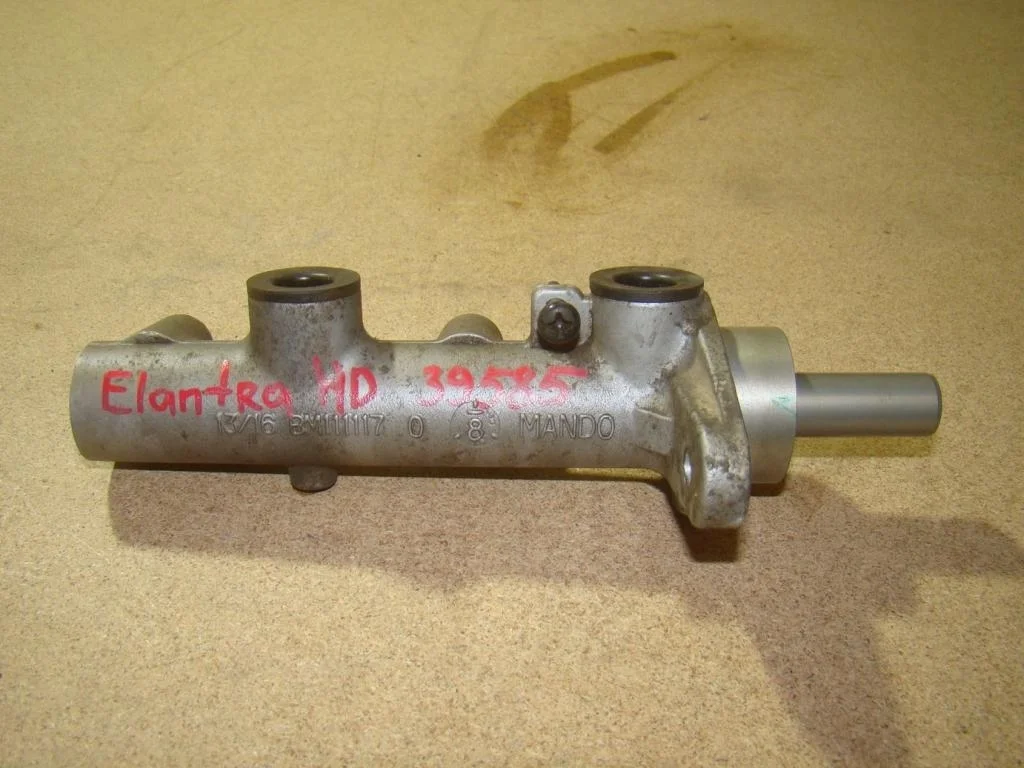 Цилиндр тормозной главный Hyundai Elantra HD