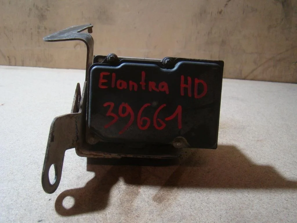 Блок abs Hyundai Elantra HD