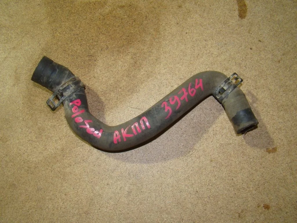 Шланг системы охлаждения Volkswagen Polo 5