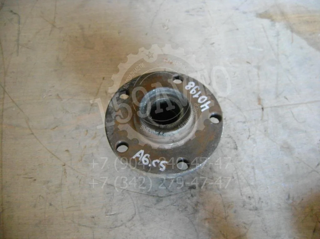 Ступица передняя Audi A6 1997 (C5)