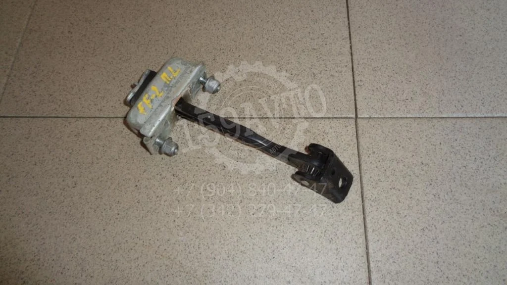 Ограничитель двери Ford Focus 2