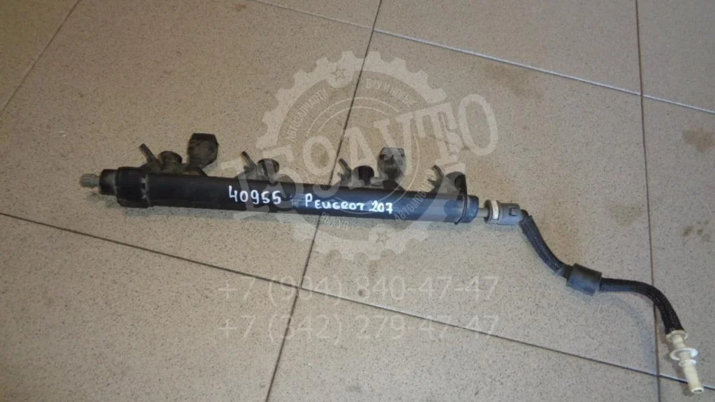 Рейка топливная (рампа) Peugeot 207