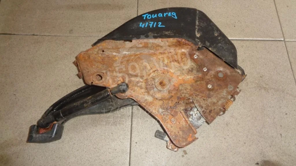 Ручник Volkswagen Touareg 1 GP