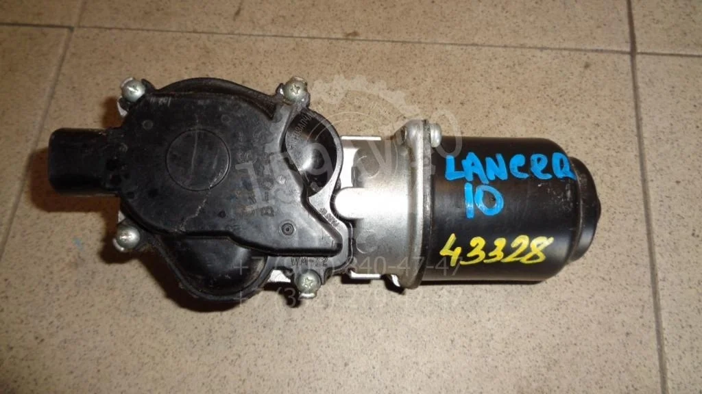 Моторчик стеклоочистителя передний Mitsubishi Lancer 10 2008 CY