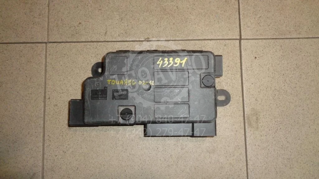 Блок предохранителей Volkswagen Touareg 1 GP