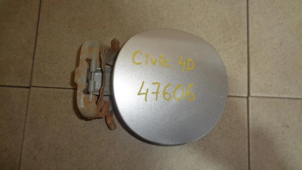 Лючок бензобака Honda Civic 2008 4D VIII