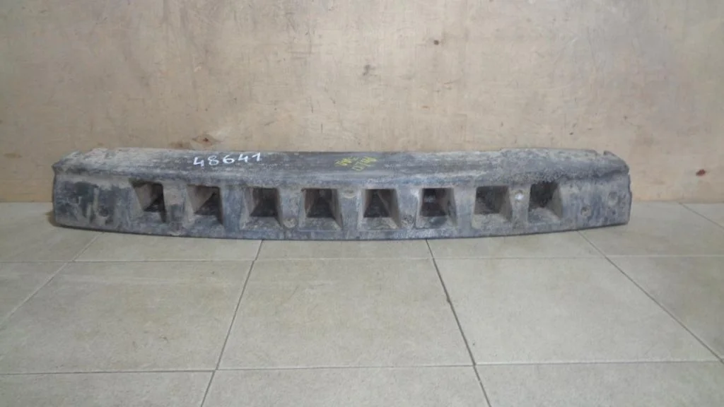 Наполнитель заднего бампера Volkswagen Polo 5