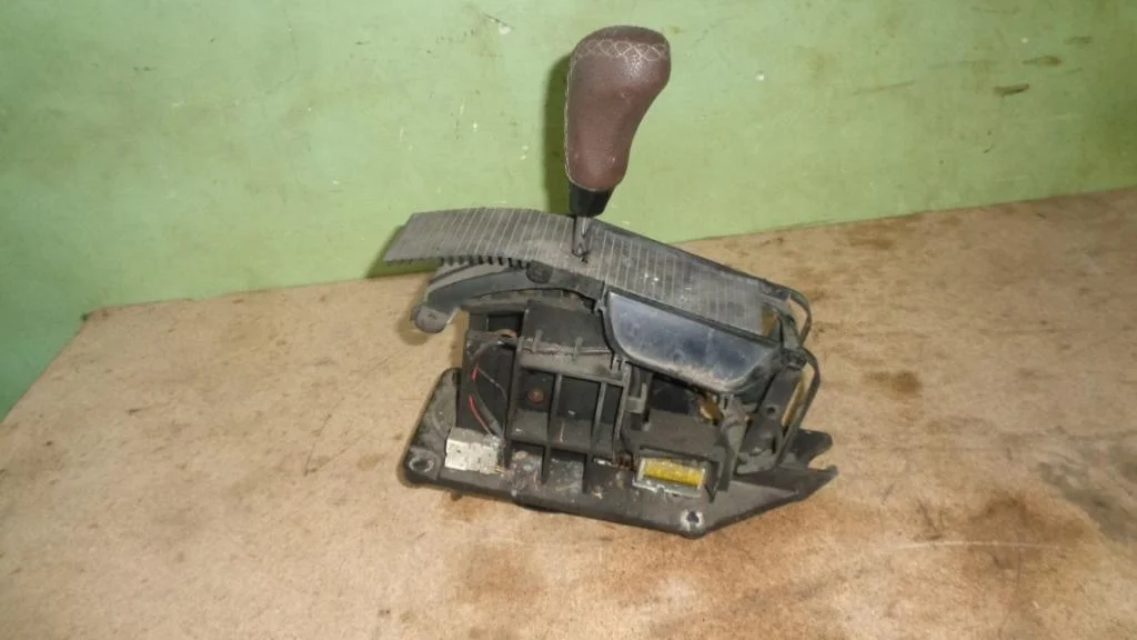 Кулиса акпп Nissan Armada 2003 TA60