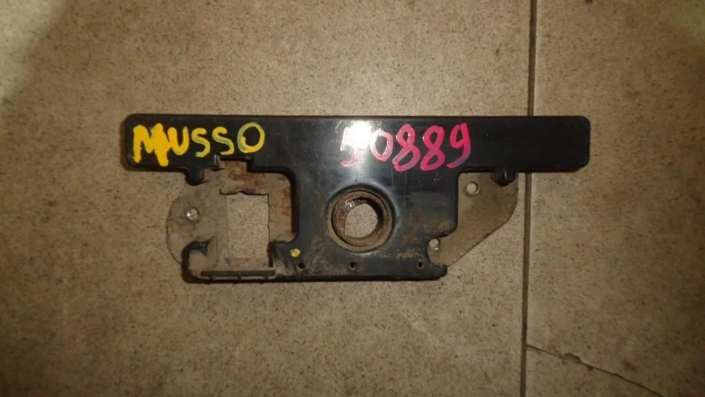 Замок капота SsangYong Musso 1 1998 FJ