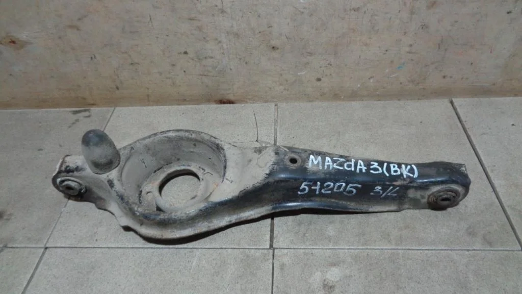 Рычаг задний нижний Mazda 3 BK