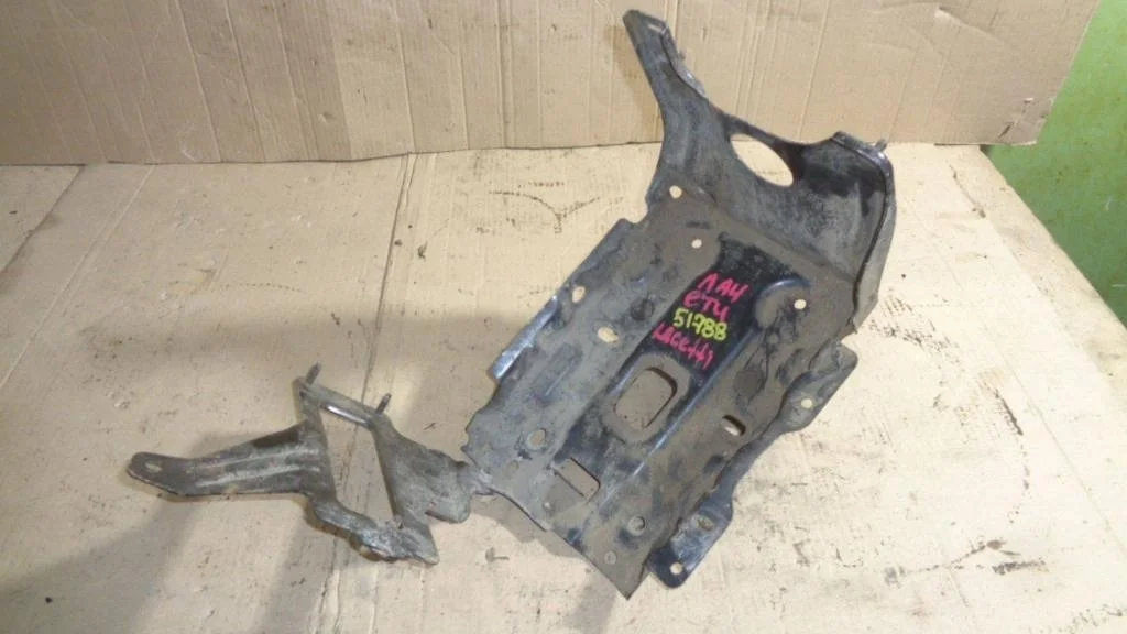 Крепление акб Chevrolet Lacetti J200