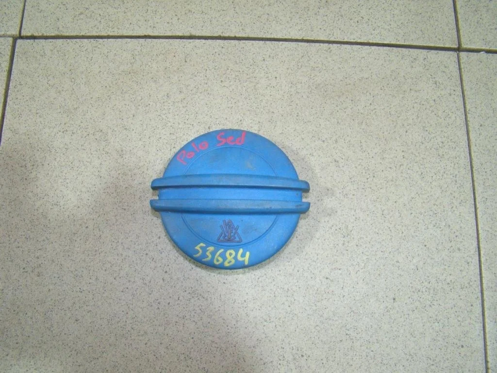 Крышка расширительного бачка Volkswagen Polo 5