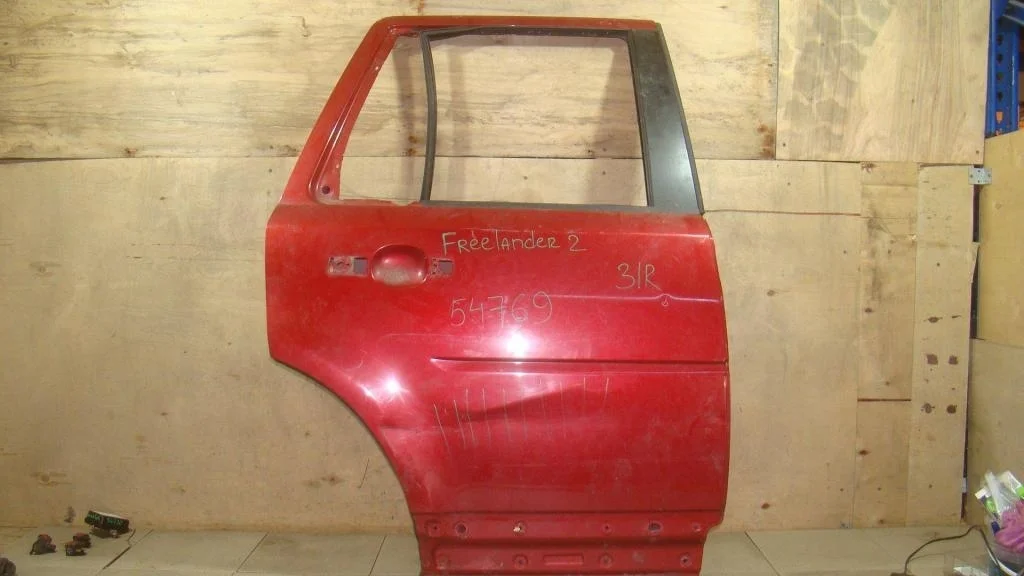 Дверь задняя правая Land Rover Freelander II