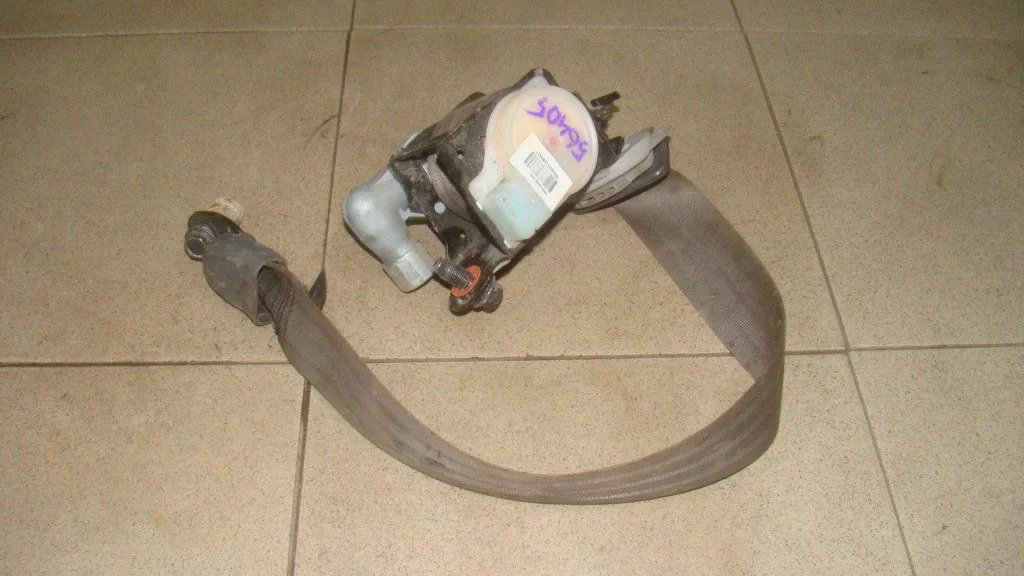 Ремень безопасности пиропатроном Kia RIO 2 JB