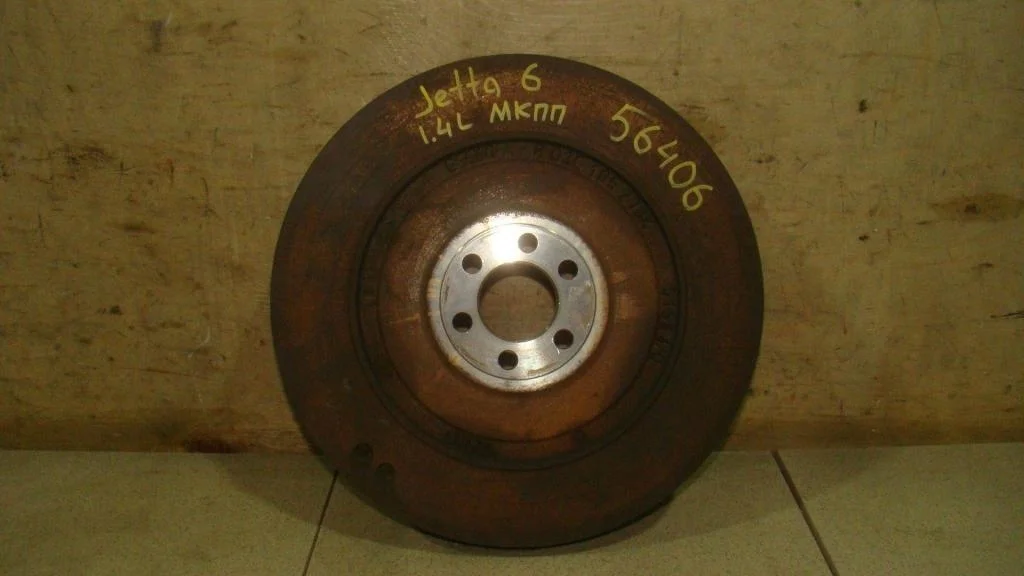 Маховик Volkswagen Jetta A6